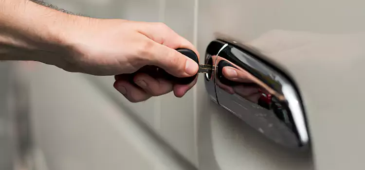 Why Choose Our Auto Locksmith Team in Syracuse, NY?